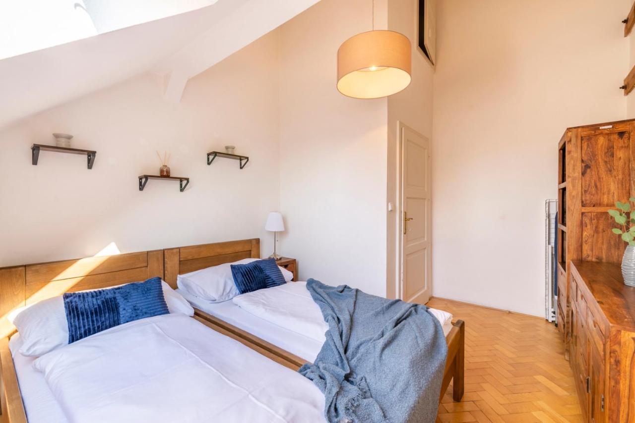 Stupartska - Tyn Church View Residence With Terrace プラハ エクステリア 写真