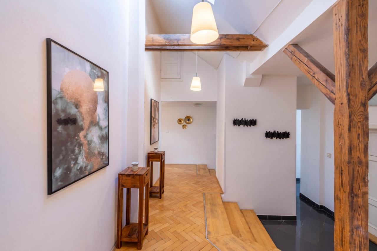 Stupartska - Tyn Church View Residence With Terrace プラハ エクステリア 写真