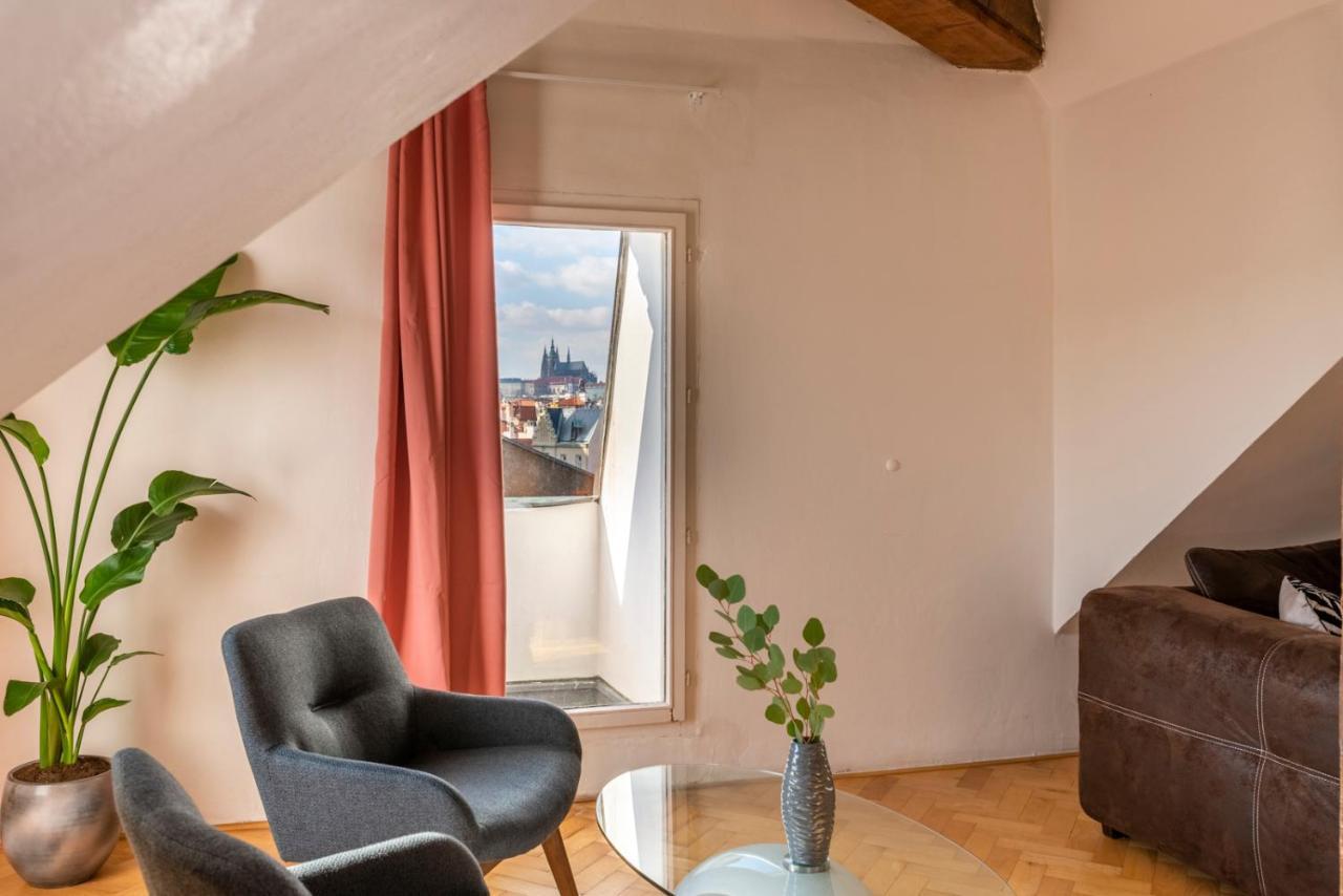 Stupartska - Tyn Church View Residence With Terrace プラハ エクステリア 写真