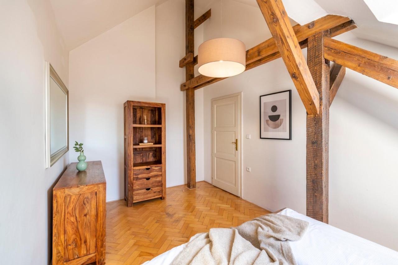 Stupartska - Tyn Church View Residence With Terrace プラハ エクステリア 写真