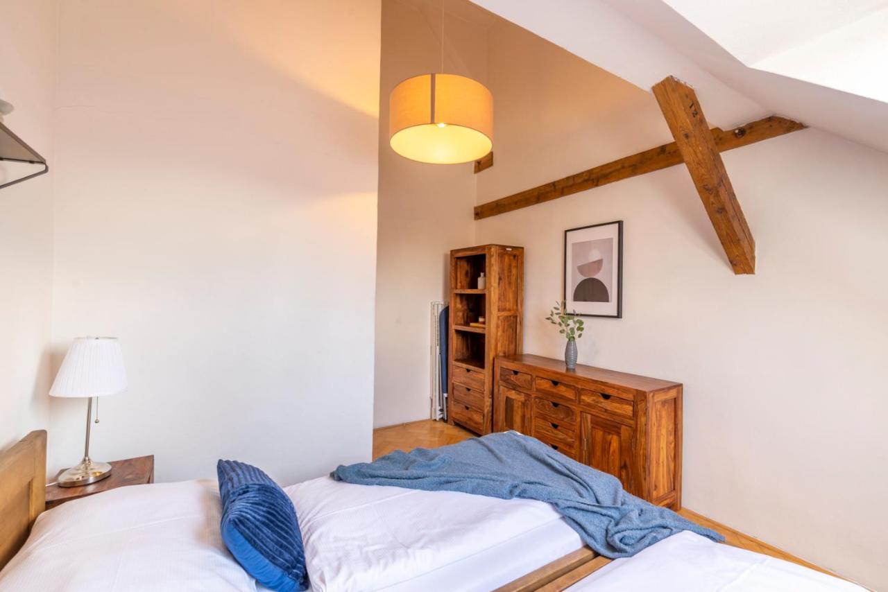 Stupartska - Tyn Church View Residence With Terrace プラハ エクステリア 写真